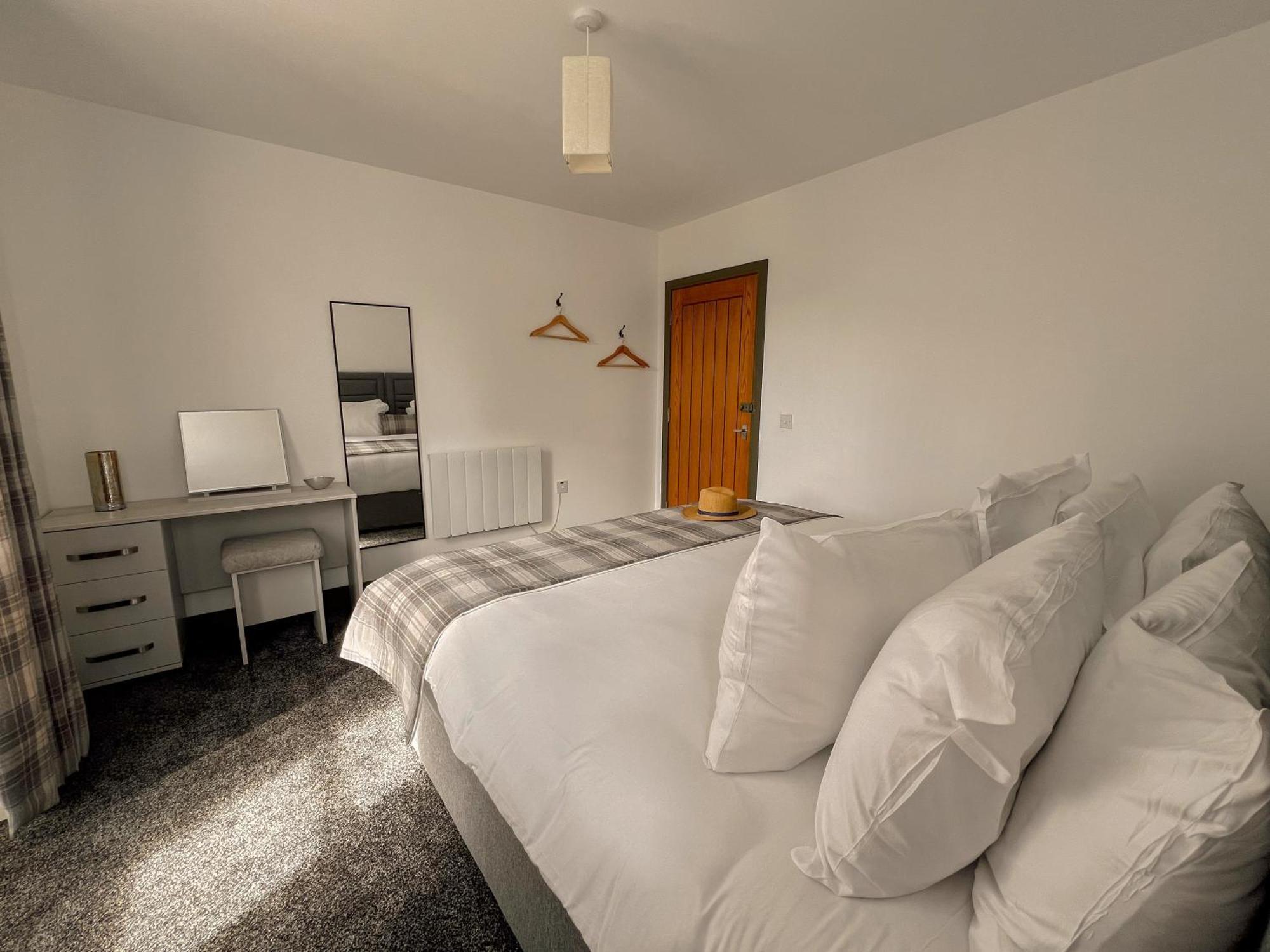 Loch Ness Gatehouse Apartments 포트오거스타 외부 사진