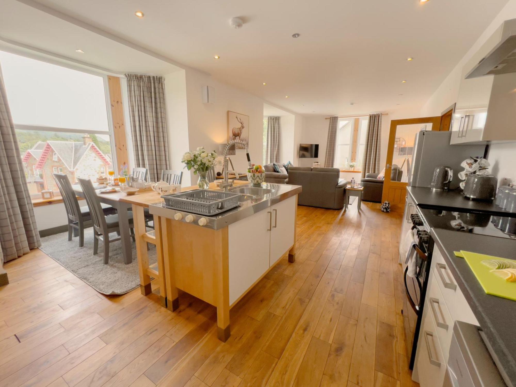 Loch Ness Gatehouse Apartments 포트오거스타 외부 사진