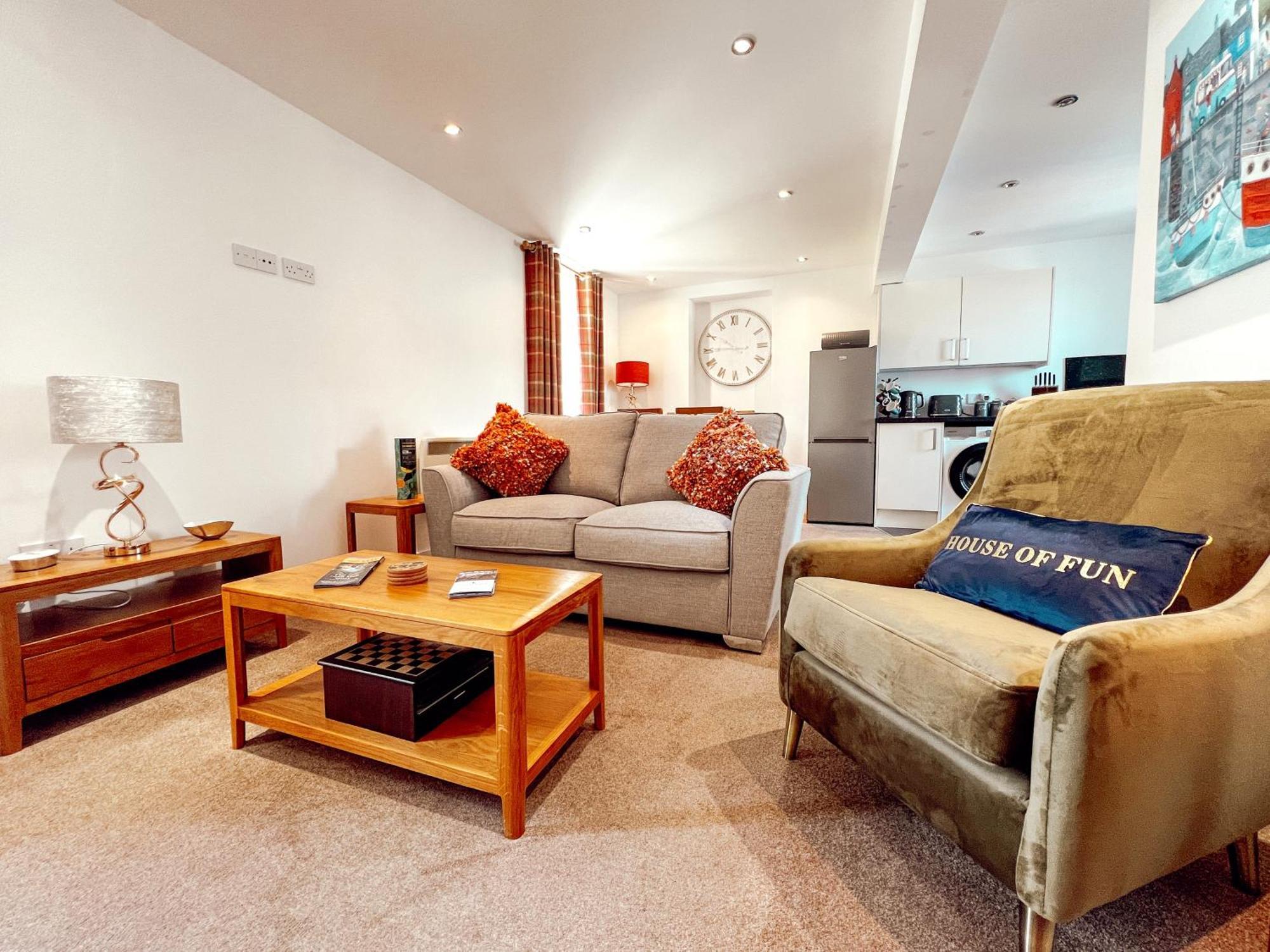 Loch Ness Gatehouse Apartments 포트오거스타 외부 사진