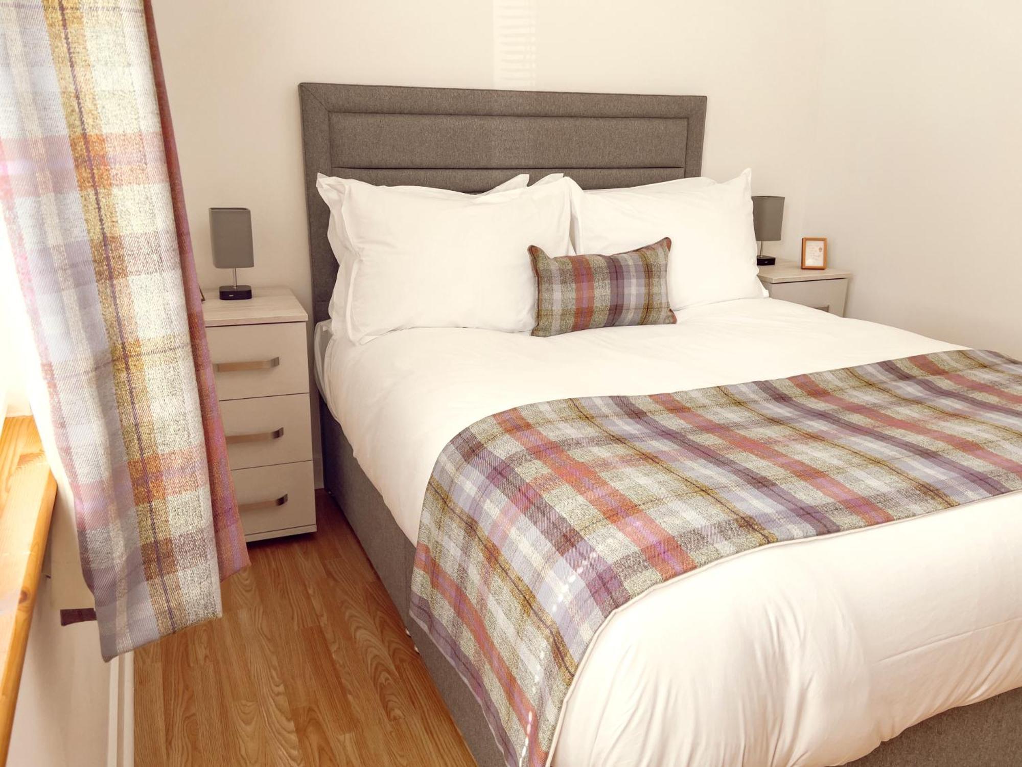 Loch Ness Gatehouse Apartments 포트오거스타 외부 사진